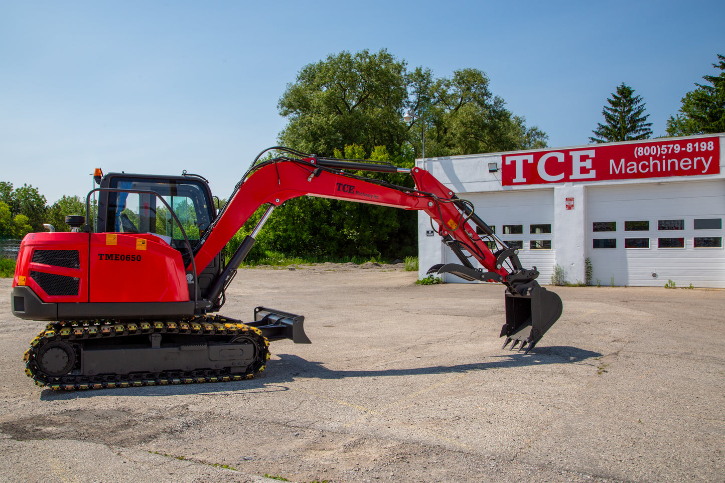 TCE Machinery TME0650 Mini Excavator 13200lbs. Kubota Engine