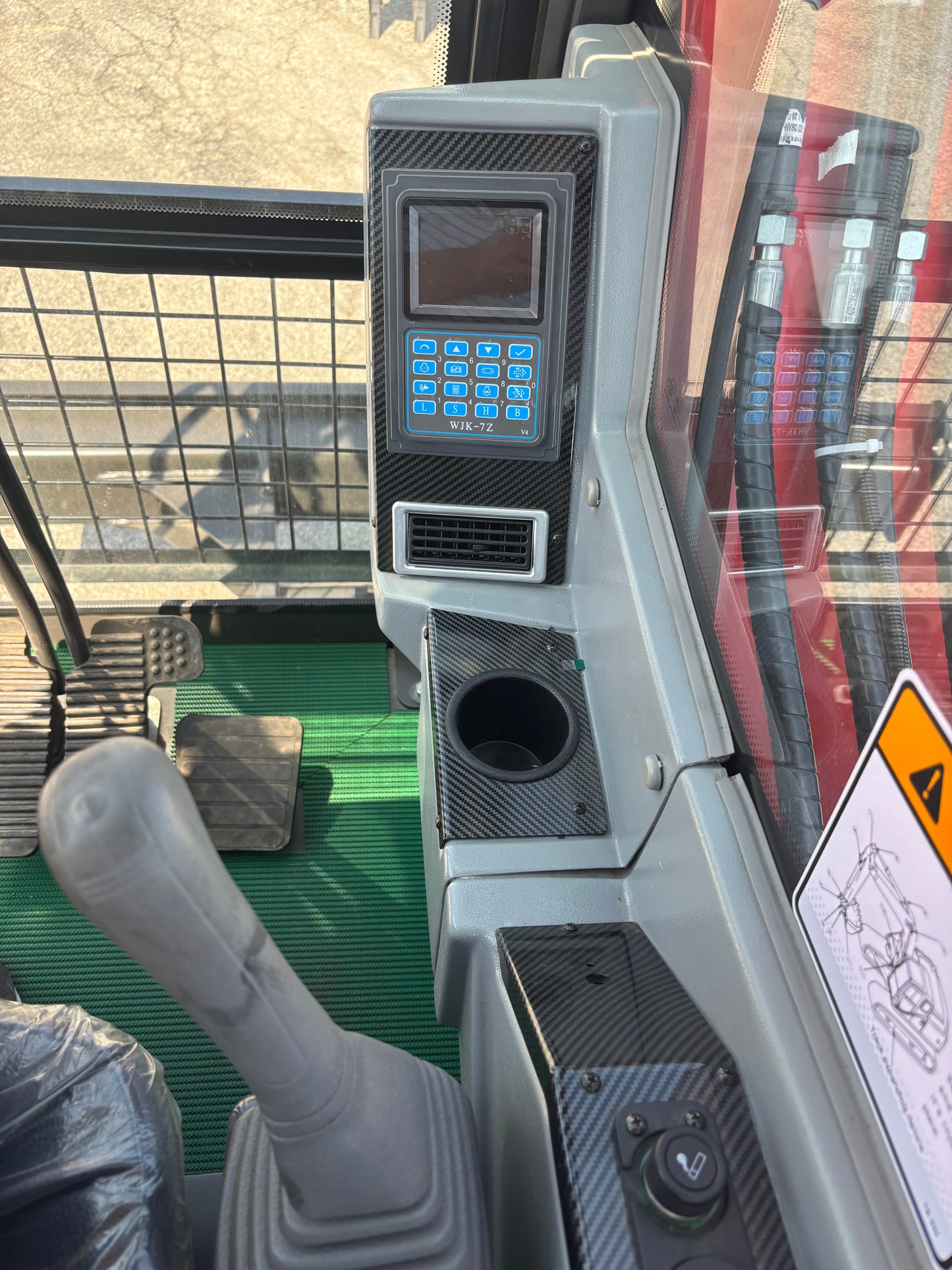 TCE Machinery TME0650 Mini Excavator 13200lbs. Kubota Engine